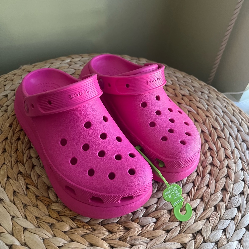 Pink Clogs women size 4